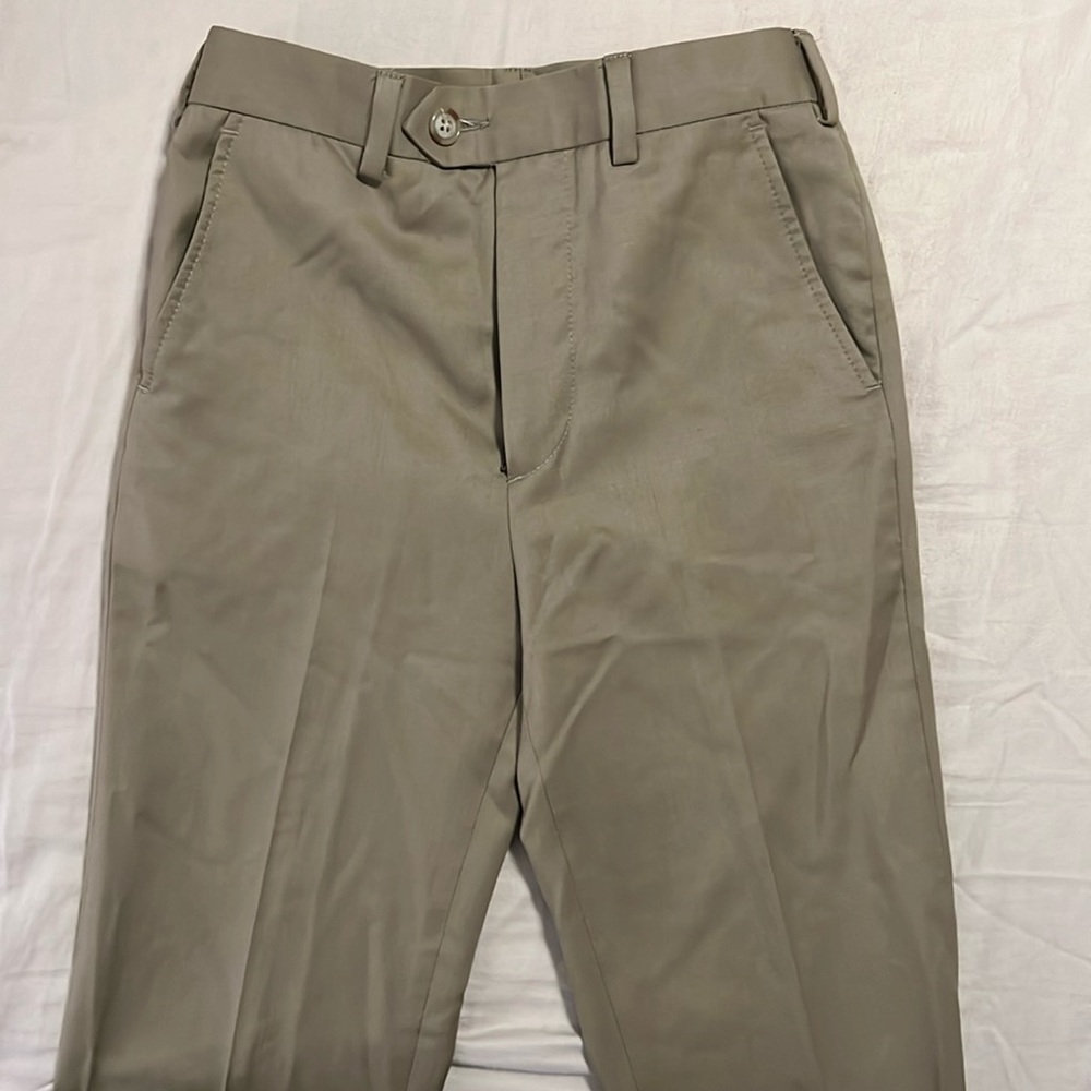 Joseph Abboud SIZE 6. Pant. Brown. Like New.